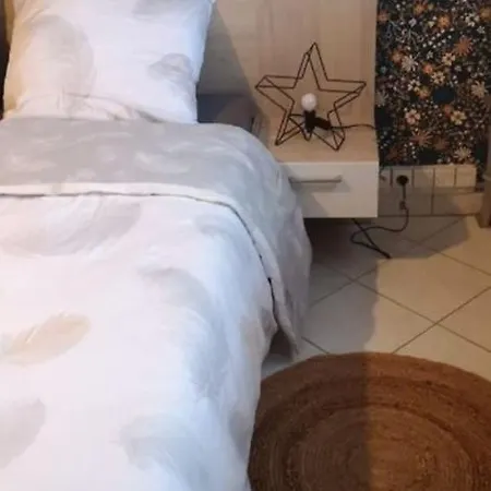 아파트 Ravissant Avec Piscine Et Jardin
